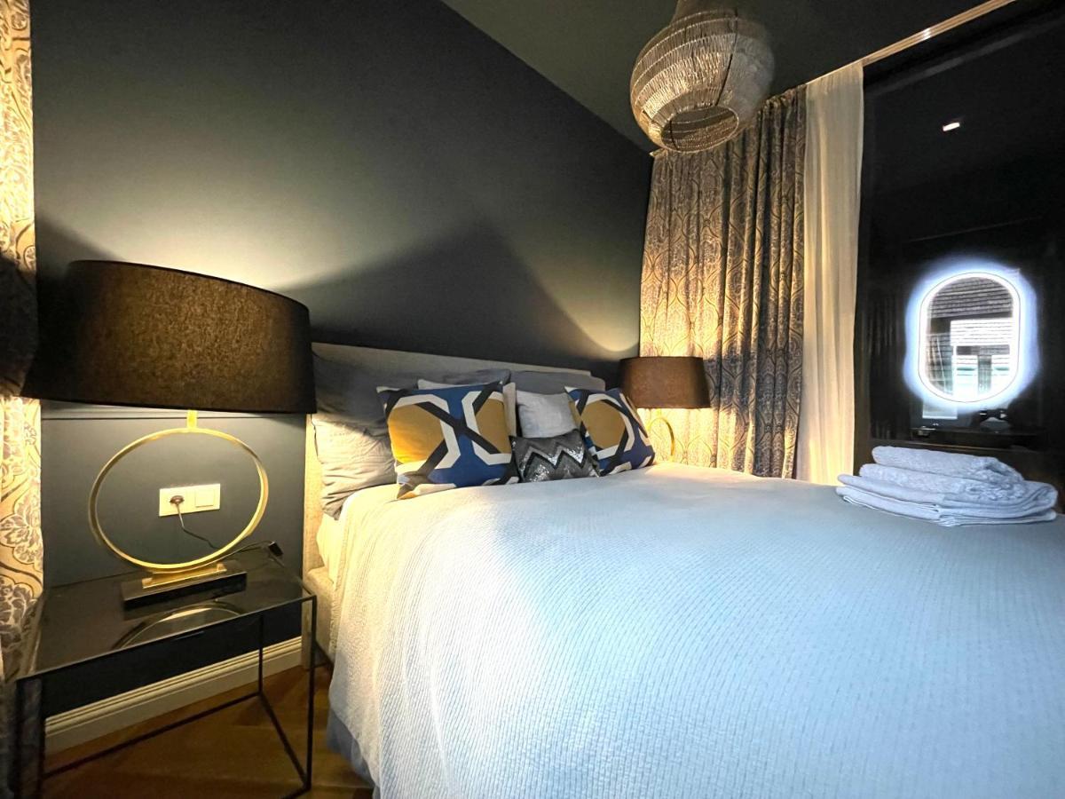 Luxury Stay וינה מראה חיצוני תמונה