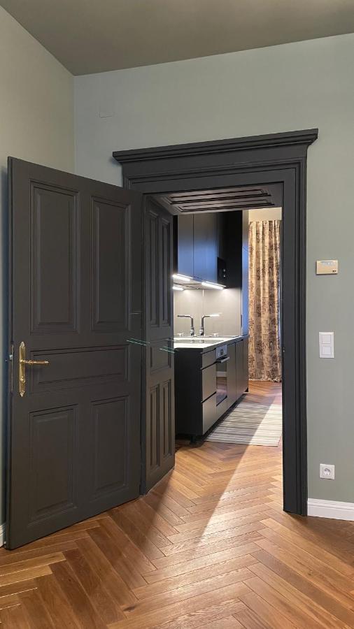 Luxury Stay וינה מראה חיצוני תמונה