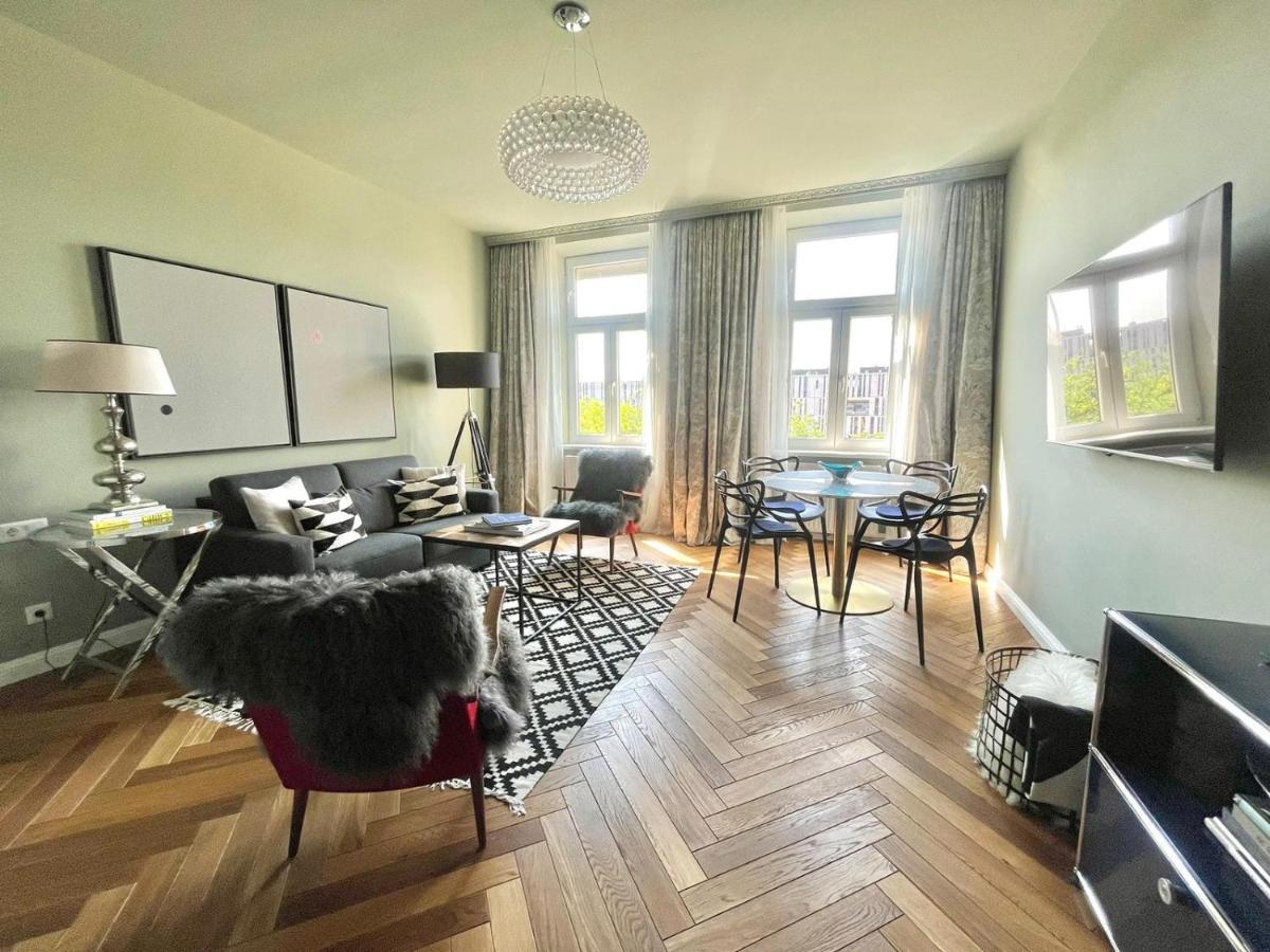 Luxury Stay וינה מראה חיצוני תמונה